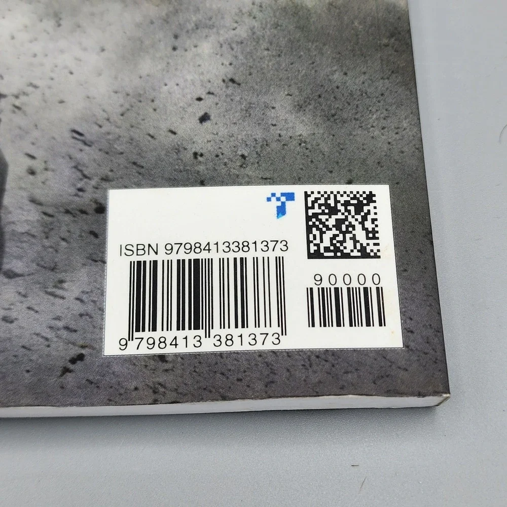 Halo Infinite: Complete Guide- Rare Book Van Putnam 2022 - ISBN: 9798413381373
